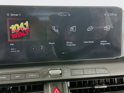 Used 2025 Kia K4 FWD image 19