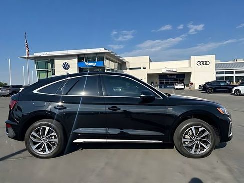 Used 2023 Audi Q5 2.0T Premium Plus w/ Premium Plus Package AWD/4WD image 2