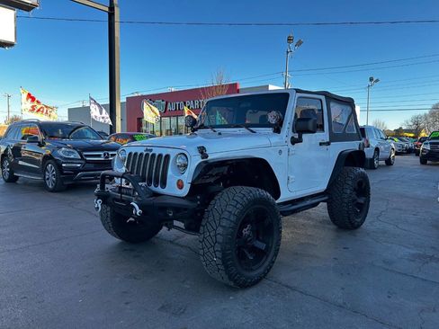 Used 2012 Jeep Wrangler Sport image 5