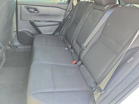 Certified 2025 Nissan Rogue S FWD image 17