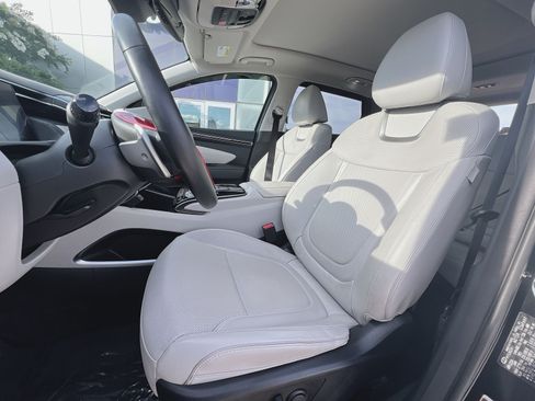 Used 2024 Hyundai Tucson Limited AWD/4WD image 13