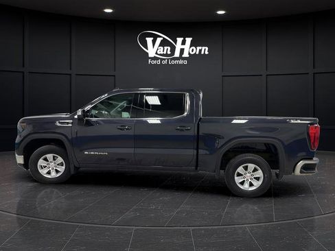 Used 2023 GMC Sierra 1500 SLE AWD/4WD image 4