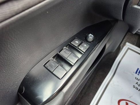 Used 2025 Toyota Camry LE image 23