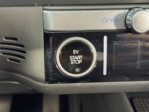 Used 2023 Hyundai Ioniq 6 SEL image 22