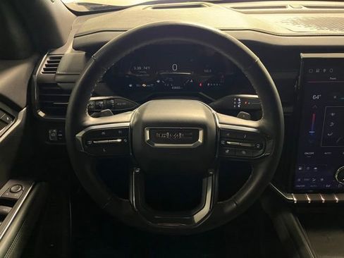 Used 2024 GMC Acadia AT4 w/ Luxury Package AWD/4WD image 15