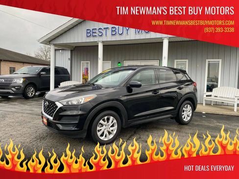 Used 2020 Hyundai Tucson SE image 1
