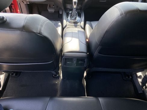 Used 2022 Nissan Rogue Sport SL AWD/4WD image 17