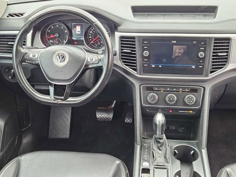 Used 2018 Volkswagen Atlas SE image 25