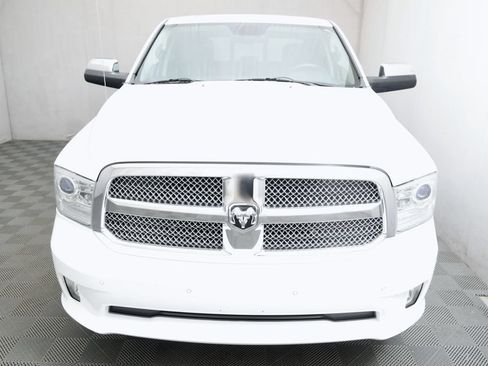 Used 2014 RAM 1500 Limited AWD/4WD image 2