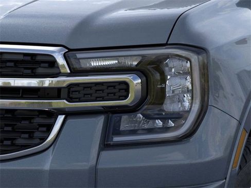 New 2025 Ford Ranger XLT w/ FX4 Off-Road Package image 18