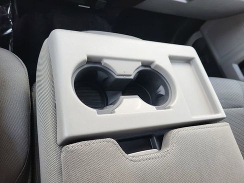 Used 2015 Ford F150 XLT AWD/4WD image 23
