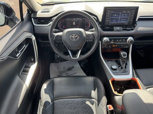 Used 2022 Toyota RAV4 Adventure w/ Convenience Package image 16