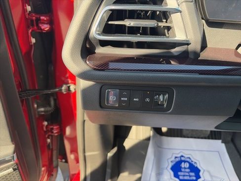 New 2026 Chevrolet Traverse Z71 image 19