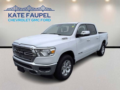 Used 2024 RAM 1500 Laramie AWD/4WD image 3
