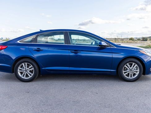 Used 2017 Hyundai Sonata SE FWD image 6