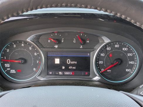 Used 2022 Chevrolet Traverse RS image 15