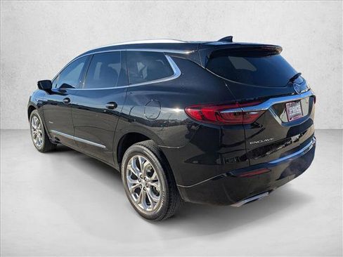 Used 2021 Buick Enclave Avenir w/ Avenir Technology Package image 8