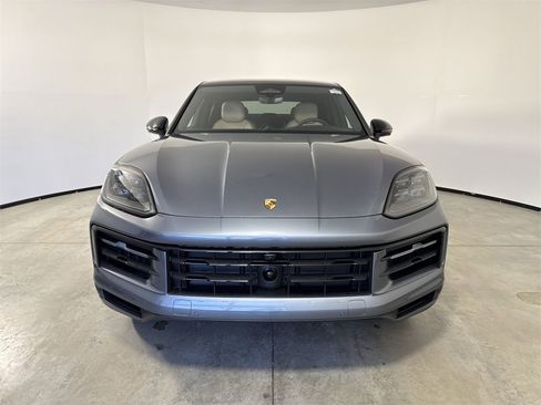 New 2026 Porsche Cayenne Coupe image 10