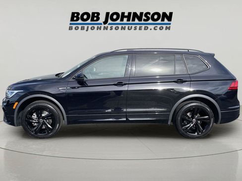 Used 2024 Volkswagen Tiguan SE R-Line AWD/4WD image 6