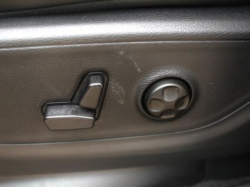 New 2026 RAM 1500 RHO w/ Bed Utility Group image 6