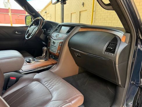 Used 2017 INFINITI QX80 4WD image 33
