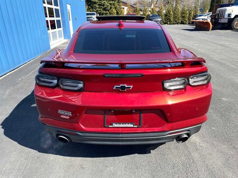 Used 2021 Chevrolet Camaro SS image 12
