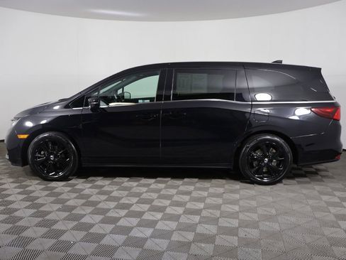 Used 2024 Honda Odyssey Sport image 18