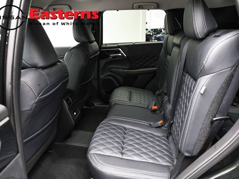 Used 2024 Mitsubishi Outlander SEL AWD/4WD image 21