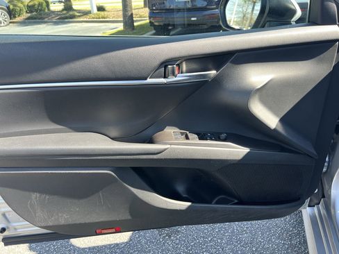 Used 2024 Toyota Camry LE image 14