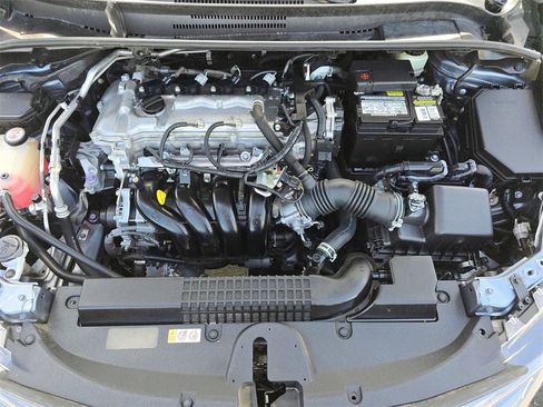 Used 2020 Toyota Corolla XLE w/ Carpet Mat Package (TMS) image 34