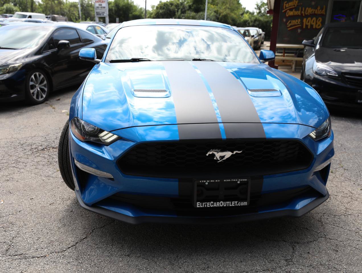 Used 2020 Ford Mustang Coupe RWD image 3