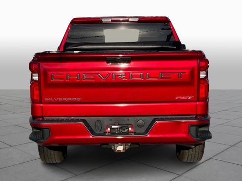 Used 2022 Chevrolet Silverado 1500 RST image 4