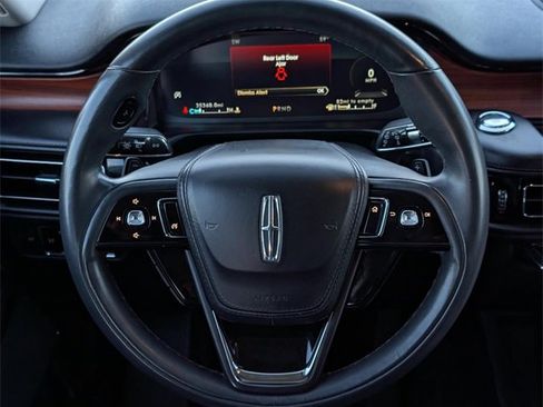 Used 2024 Lincoln Aviator Reserve image 14
