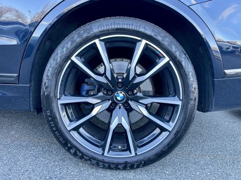 Used 2019 BMW X7 xDrive50i w/ Dynamic Handling Package image 10