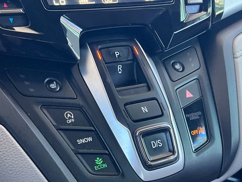 Used 2021 Honda Odyssey EX image 16