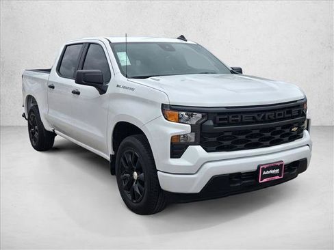 New 2026 Chevrolet Silverado 1500 Custom RWD image 7