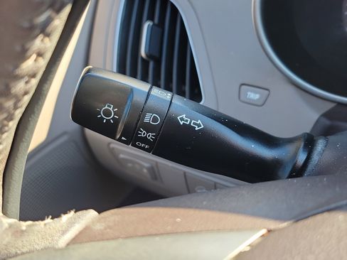 Used 2012 Hyundai Tucson GLS image 29