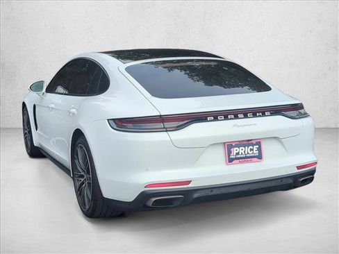 Used 2022 Porsche Panamera 4 w/ Premium Package image 10