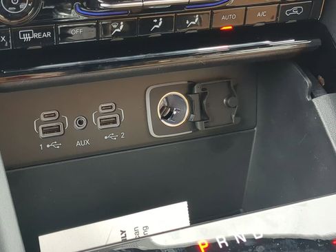 New 2025 Jeep Grand Cherokee L Summit image 31