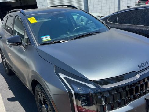 Used 2025 Kia Sorento SX Prestige AWD/4WD image 2