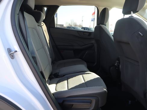 Used 2022 Ford Escape SE w/ Convenience Package image 11