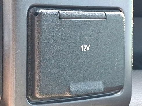 Used 2018 Ford F150 XLT AWD/4WD image 23