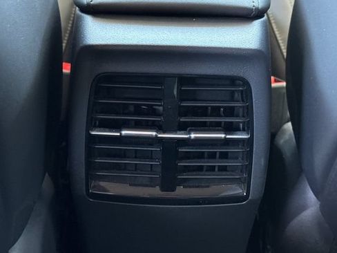 Certified 2024 Kia Niro Wind FWD image 17