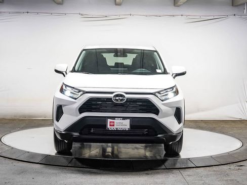 Certified 2025 Toyota RAV4 LE FWD image 6