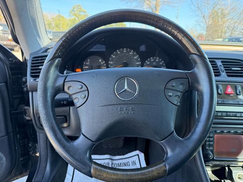 Used 2002 Mercedes-Benz CLK 430 Cabriolet image 11