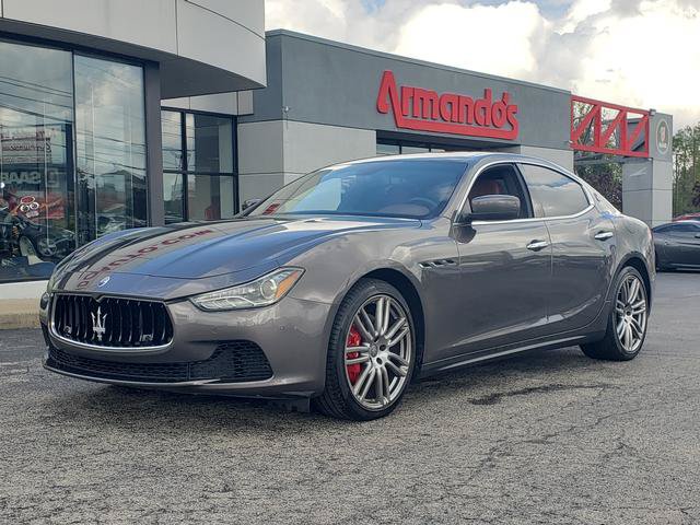 Used 2016 Maserati Ghibli S Q4 AWD/4WD image 2