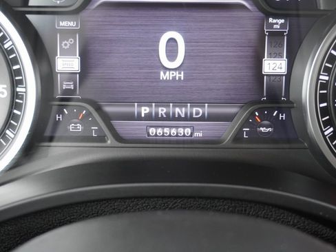 Used 2019 RAM 1500 Laramie image 12