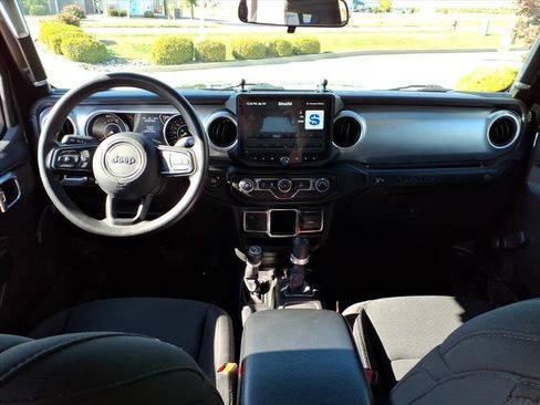 Used 2021 Jeep Wrangler Unlimited Sport image 9