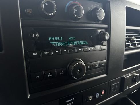 Used 2019 Chevrolet Express 3500 LT w/ LT Preferred Equipment Group image 13