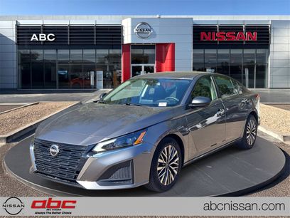 Used 2024 Nissan Altima 2.5 SV